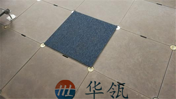無機質(zhì)水泥地板2